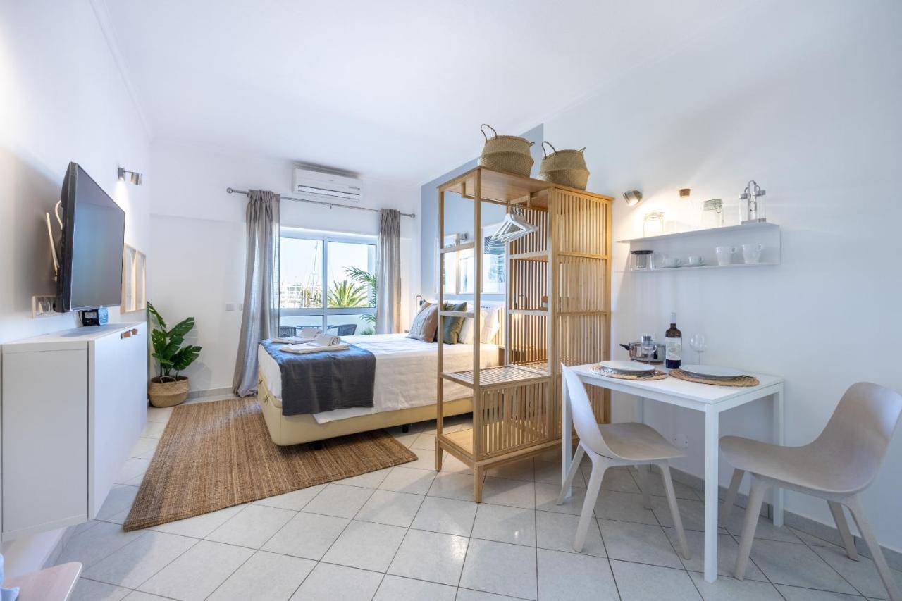 Studio Marina View By Seewest Lagos Luaran gambar