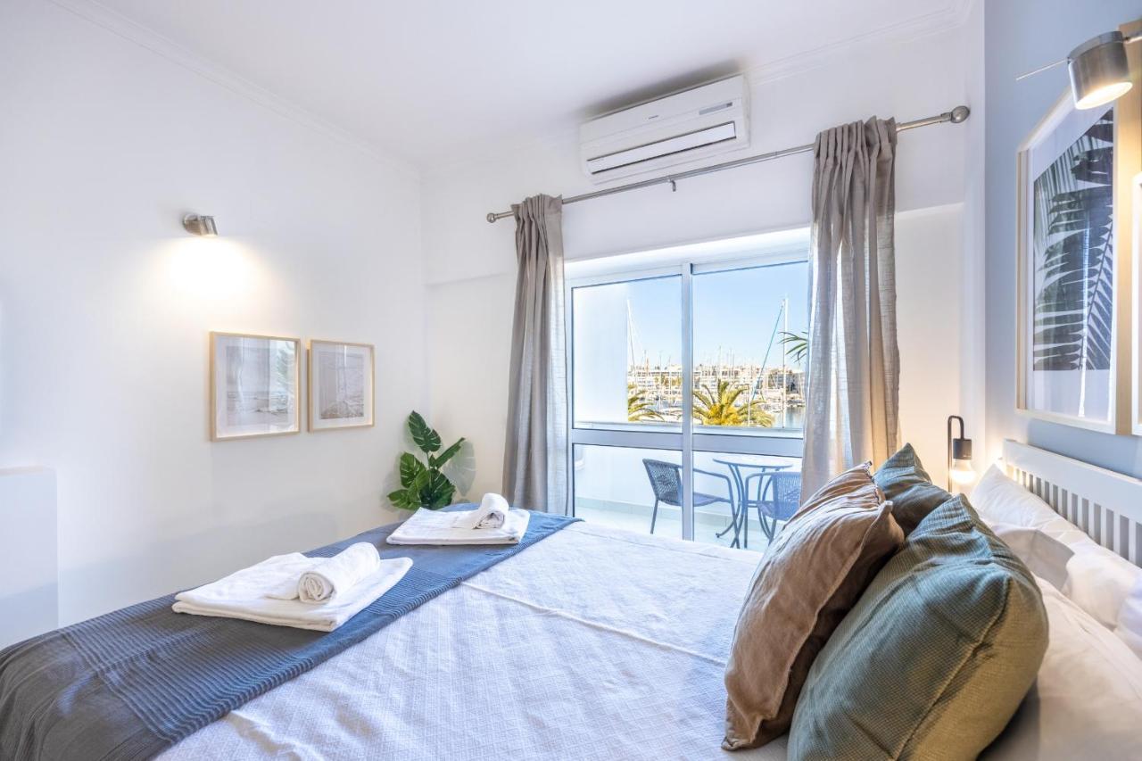 Studio Marina View By Seewest Lagos Luaran gambar